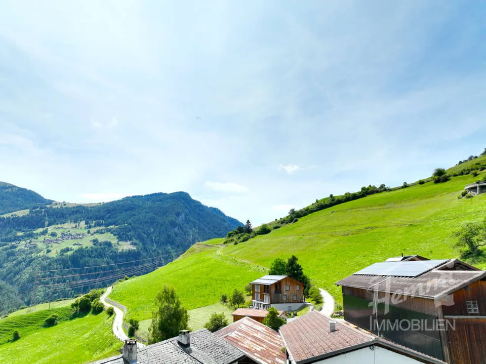 Your chance for a beautiful first home - building land with stable