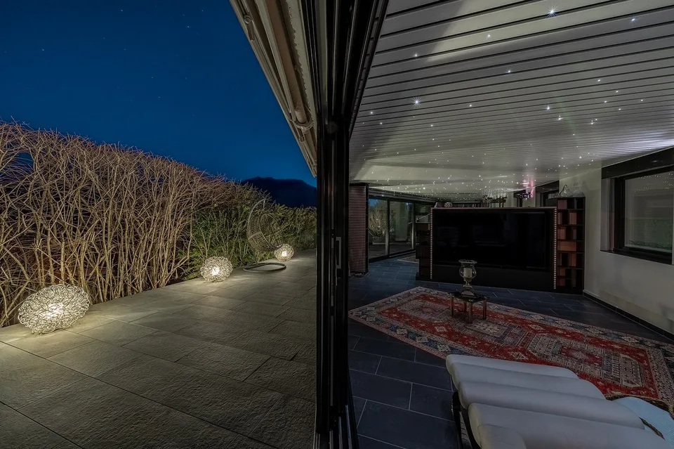 Casa unifamiliare di 6,5 locali con vista sul lago e panorama alpino – foto 7 di 10