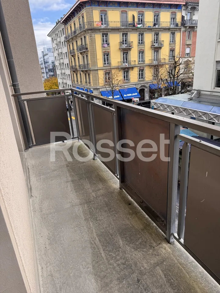 Verwaltungsfläche oder Wohnung von 122m2