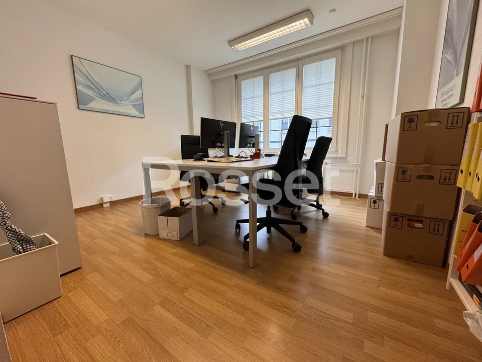 Verwaltungsfläche oder Wohnung von 122m2