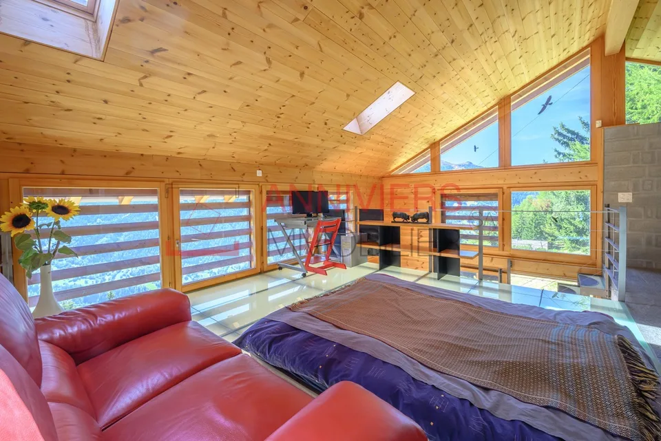 Séduisant chalet d'exception avec panorama alpin absolu