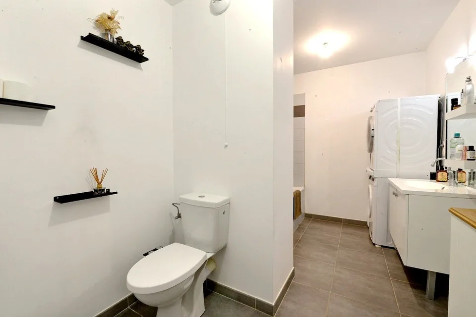 Wunderschöne 3-Zimmer-Wohnung mit 74 m², Garage und Gartenanteil – Foto 10 von 17