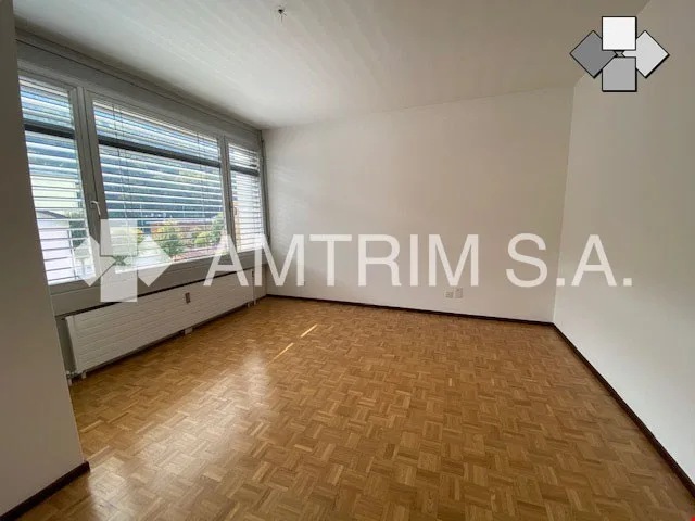 Palazzo mit Einnahmen in der Innenstadt von Chiasso – Foto 10 von 17