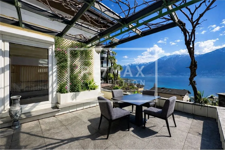 Affascinante Villetta con vista lago in posizione privilegiata ad Ascona