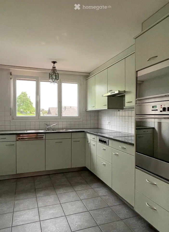 Appartement mansardé charmant avec cheminée et soleil du soir