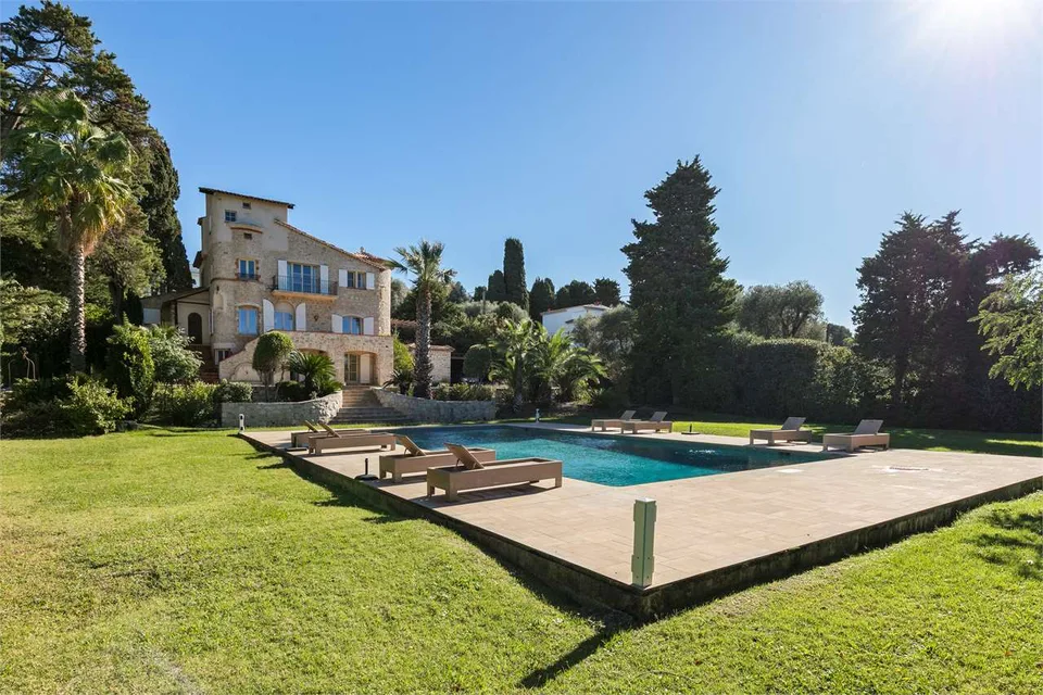 Villa élégante avec vue sur mer - Cap d'Andes