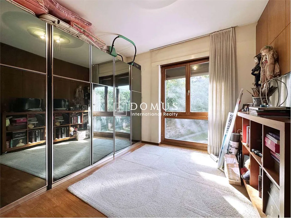 Dachwohnung mit Seeblick-Terrasse in Pazzallo – Foto 10 von 13