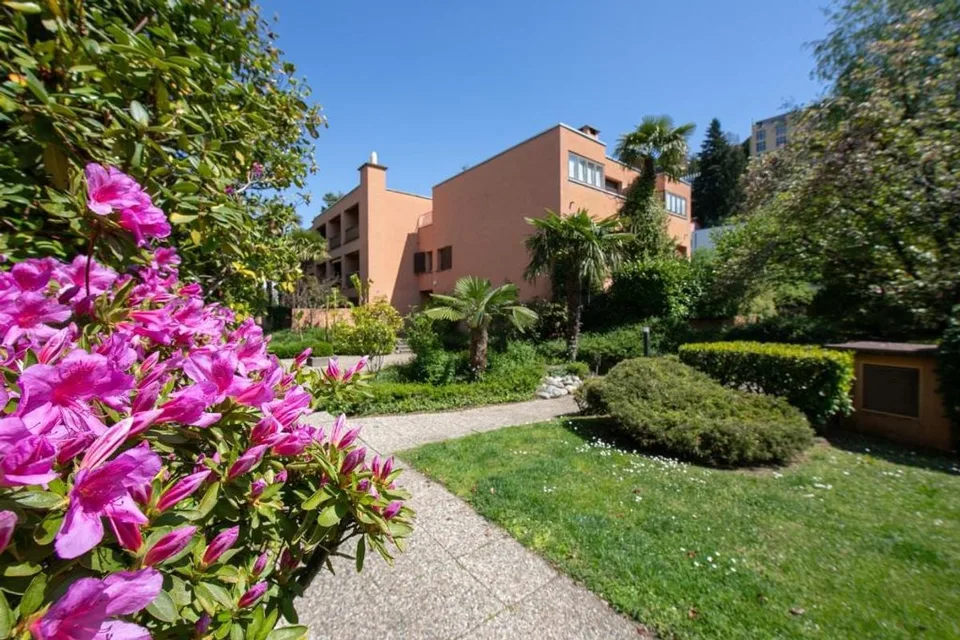 Montagnola - elegantes Apartment mit 3.5 Zimmern Renoviert – Foto 6 von 6