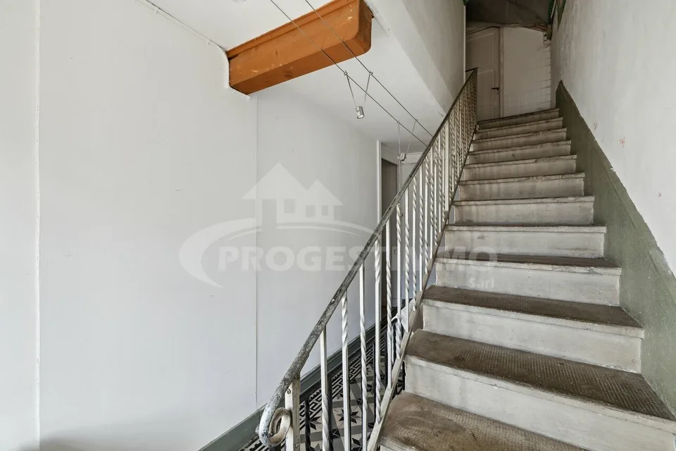ECCEZIONALE - GRANDE CASA DA RISTRUTTURARE