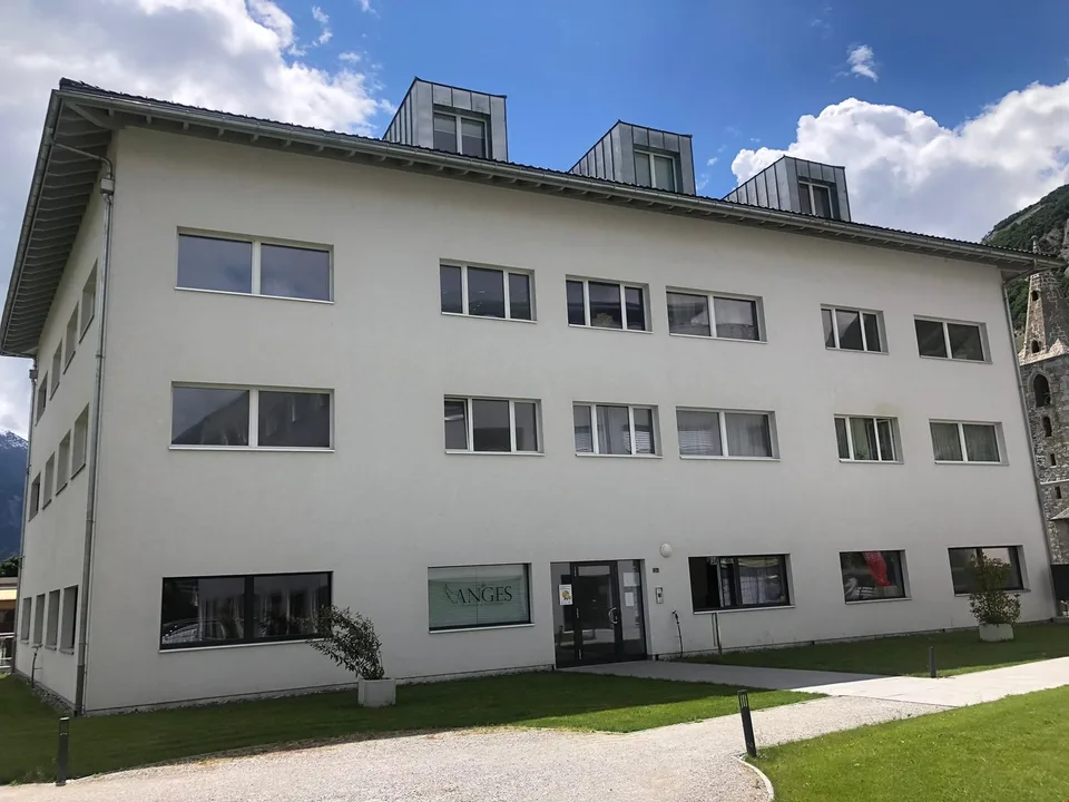 Prächtige Attika-Wohnung im contemporary-Stil – Foto 9 von 9