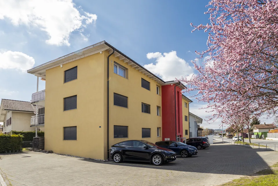 Appartement de 4.5 pces au rez-de-chaussée EST avec jardin