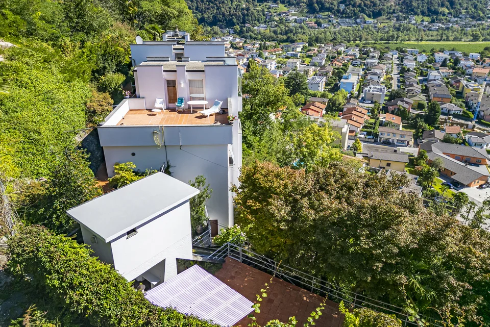 "La Casa sulla Roccia" con vista mozzafiato sul Lago Maggiore – Foto 6 von 13