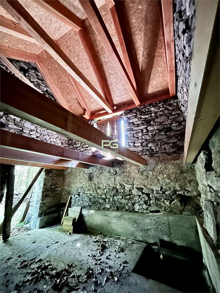 Monti di Lodrino - rustico in vendita