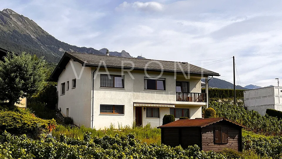 Villa de 6 pièces à Ormône/Savièse avec grand terrain constructible