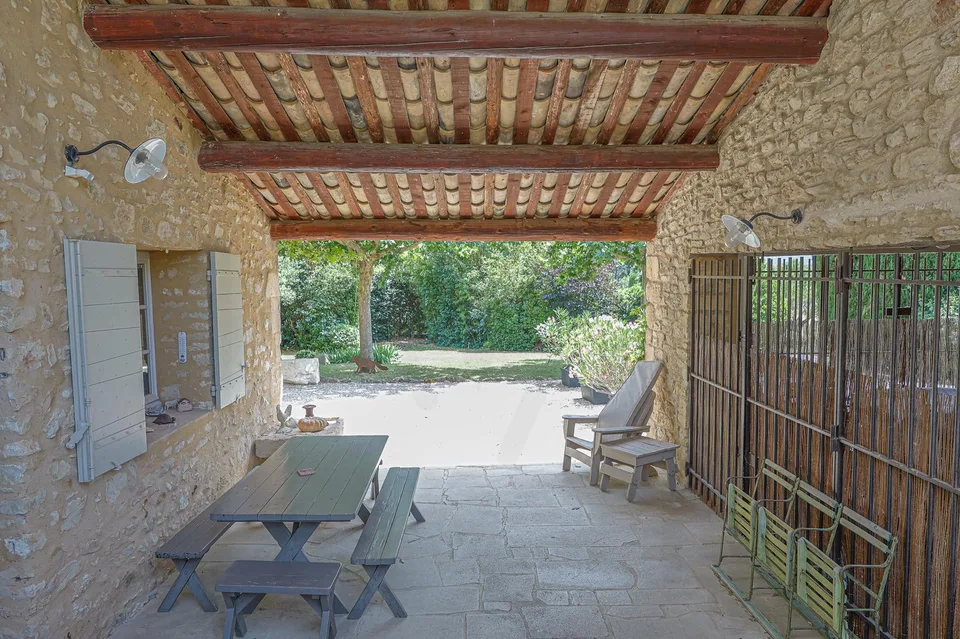 Magnifica bastide in pietra con vista panoramica e piscina riscaldata vicino a Roussillon ? Nel cuore del Luberon