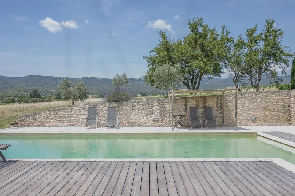 Una magnifica bastide in pietra con vista panoramica e piscina riscaldata vicino a Roussillon ? Nel cuore del Luberon – foto 10 di 13