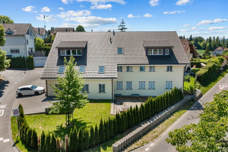 Appartement 4 pièces moderne dans un quartier calme de Fahrwangen