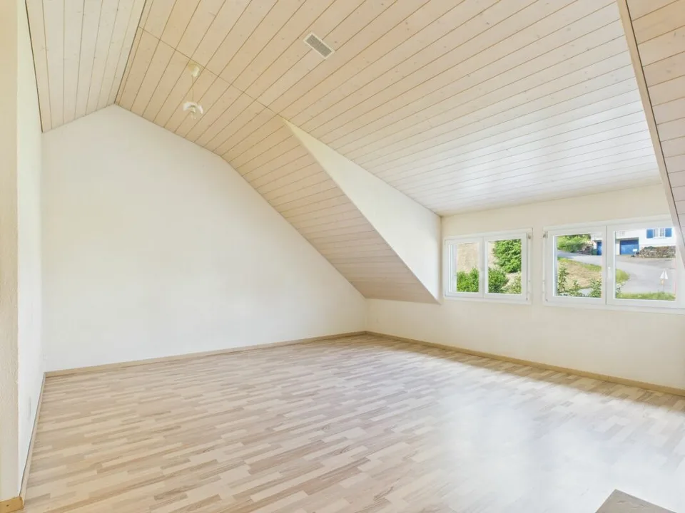 Familienfreundliches Minergie Reihenhaus in Thürnen - mit Garten und viel Platz