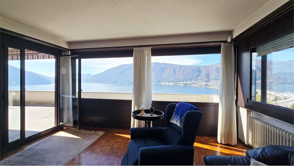 Loc. 5.5 - Spettacolare vista lago e grande terrazza