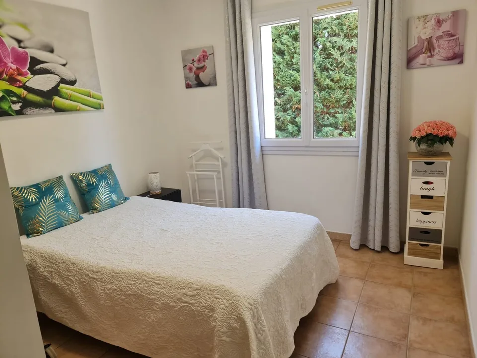 Vendita di una bella casa provenzale in pietra con doppio garage – foto 10 di 14