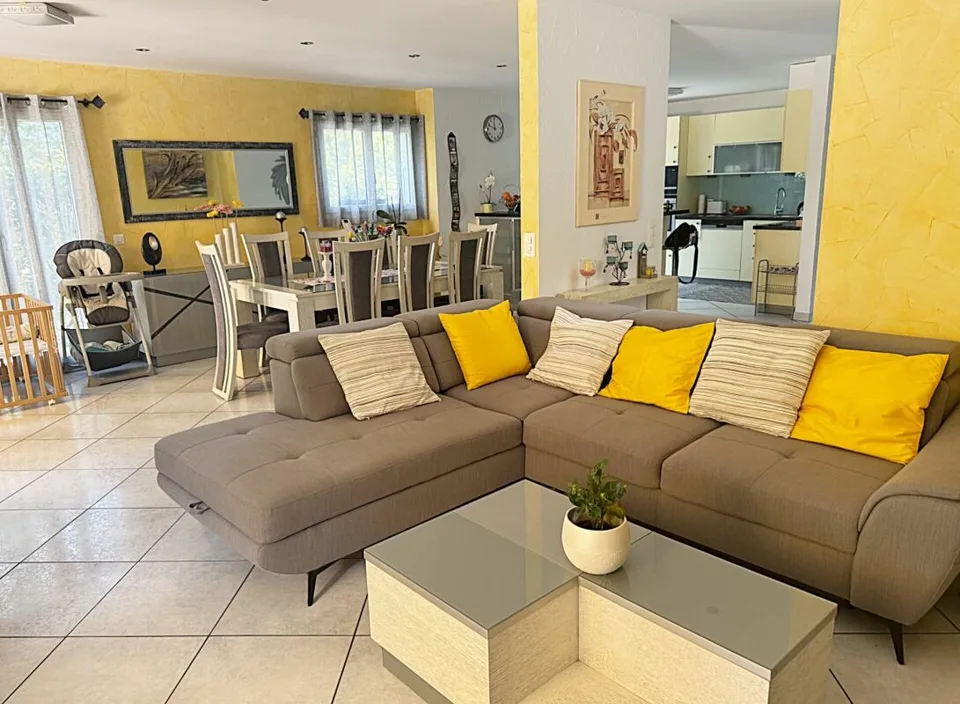 Einfamilien-Villa von Ausnahme mit 200 m2 Wohnfläche und unabhängigem Studio – Foto 7 von 22