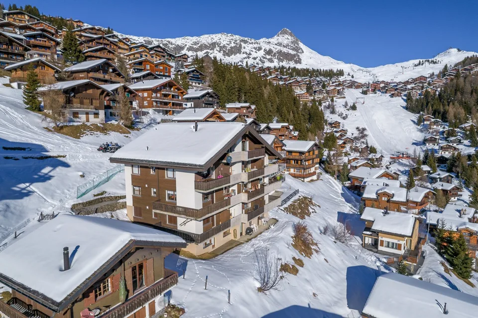 Charmante 3.5-Zimmer-Wohnung mit Bergblick in Bettmeralp