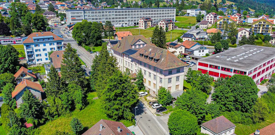 Historisches Industriegebäude im Herzen von Ste-Croix