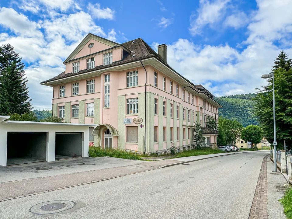 Historisches Industriegebäude im Herzen von Ste-Croix