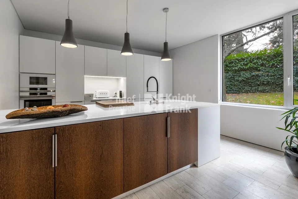 Architektenhaus mit 3 Wohnungen und Außenpool in Chernex / Montreux zu verkaufen – Foto 12 von 13