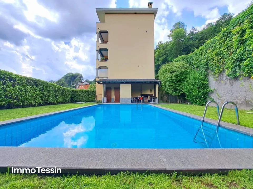 ZWEITWOHNSITZ - Entspannen mit Pool und Blick auf den San Salvatore