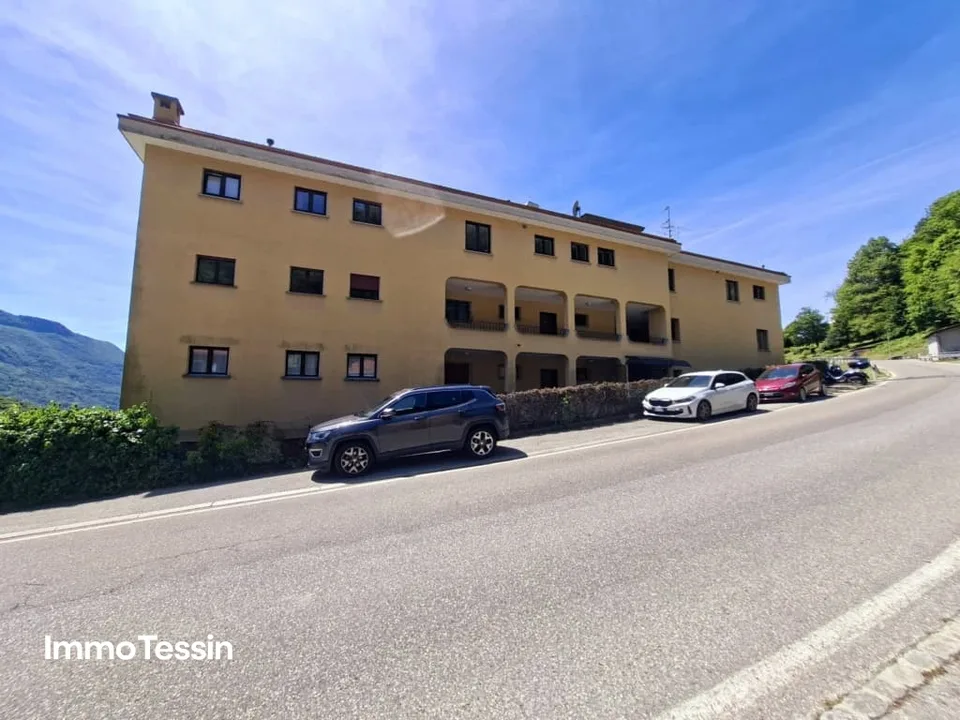 ZWEITWOHNSITZ - Entspannen mit Pool und Blick auf den San Salvatore