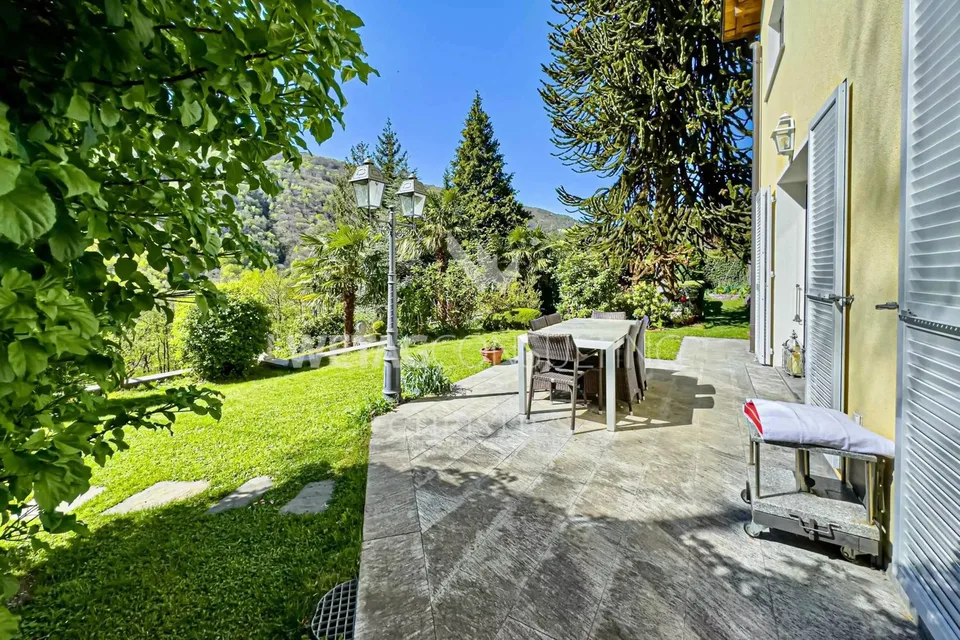 In vendita a Lugano-Odogno una deliziosa villa con piscina, un fabbricato accessorio indipendente & un piccolo appartamento – foto 7 di 13