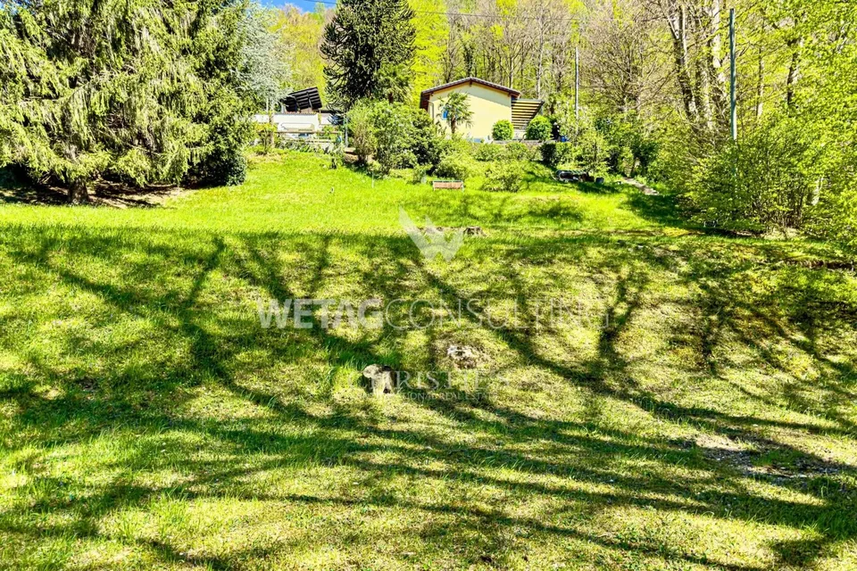 In vendita a Lugano-Odogno una deliziosa villa con piscina, un fabbricato accessorio indipendente & un piccolo appartamento – foto 12 di 13