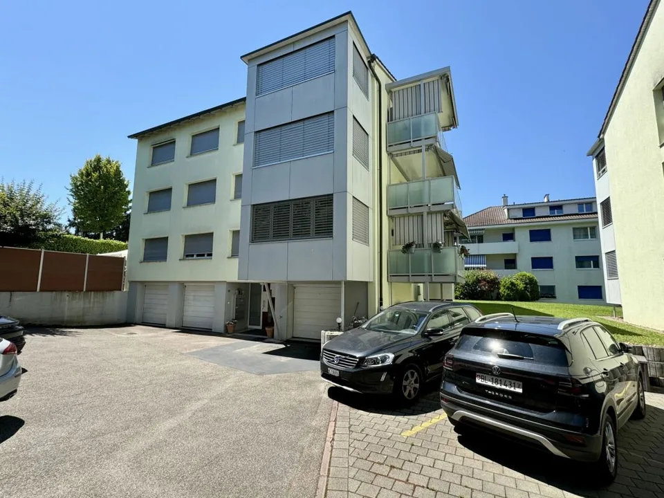 4.5 Zi-Wohnung mit Balkon und Wintergarten – Foto 17 von 17
