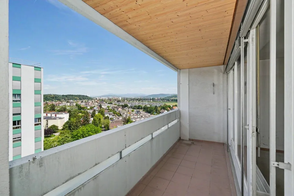 2-Zimmerwohnung mit herrlicher Aussicht in Reinach
