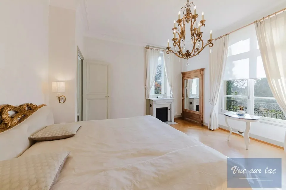 Magnificent Private Hotel, enchanting garden, just a stone's throw from the lake – photo 11 of 13