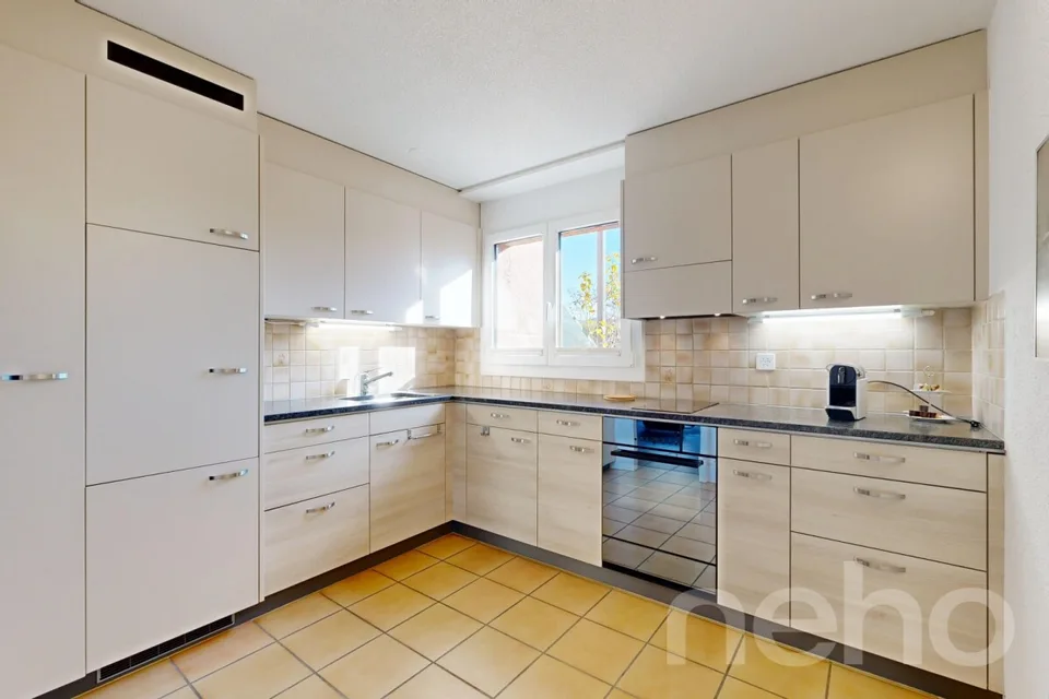 Charmantes Reihenhaus mit 4.5 Zimmern und Erweiterungsmöglichkeit – Foto 13 von 20