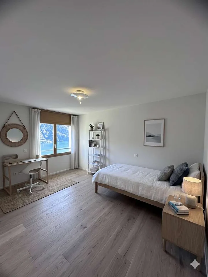 Vaste et lumineuse villa de tête avec vue imprenable sur le lac - Rent to buy – photo 7 sur 13