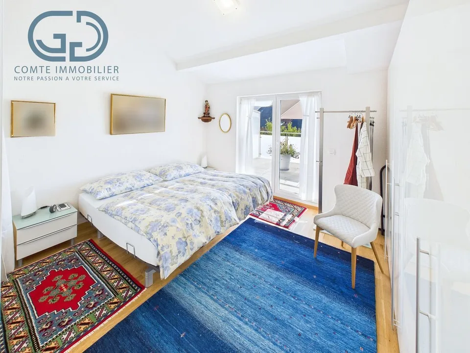 Superbe appartement en attique de 5.5 pièces avec grande terrasse