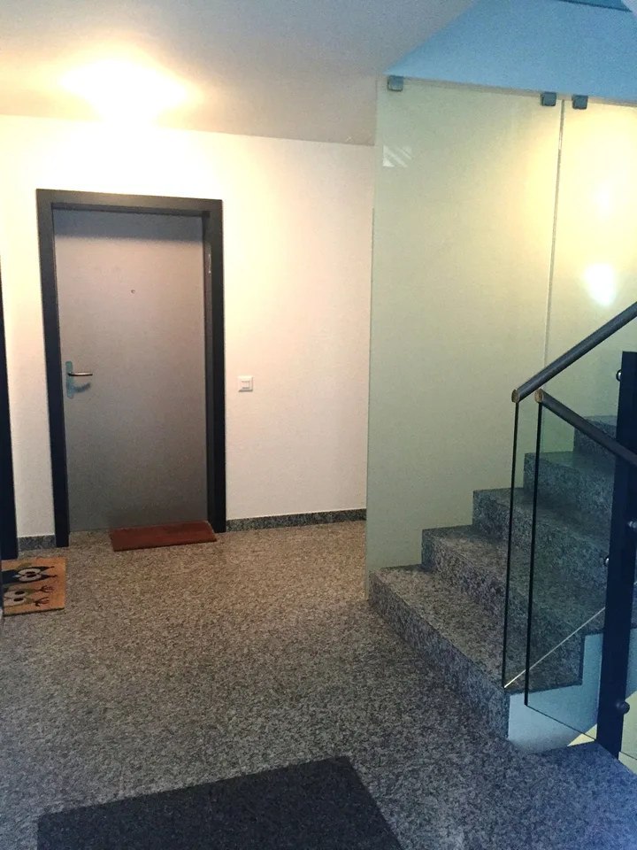 Arbedo, moderno 3.5 locali con ampio giardino