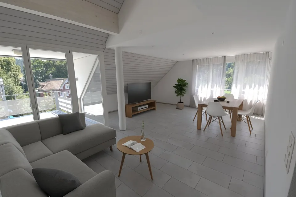 *** Sehr zentral gelegene 5.5 Zimmer Dachmaisonette-Wohnung ***