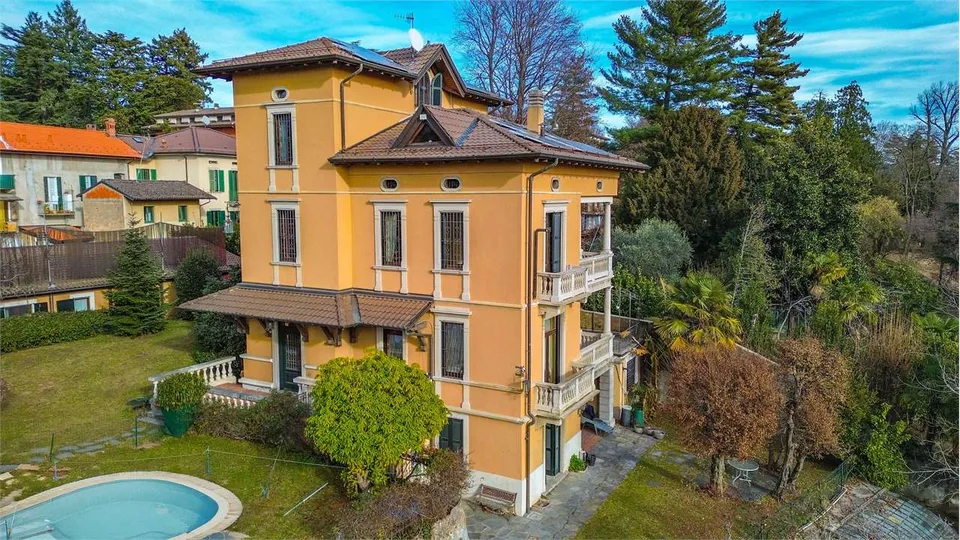 Dimora storica di pregio nel cuore residenziale di Sant'Ambrogio