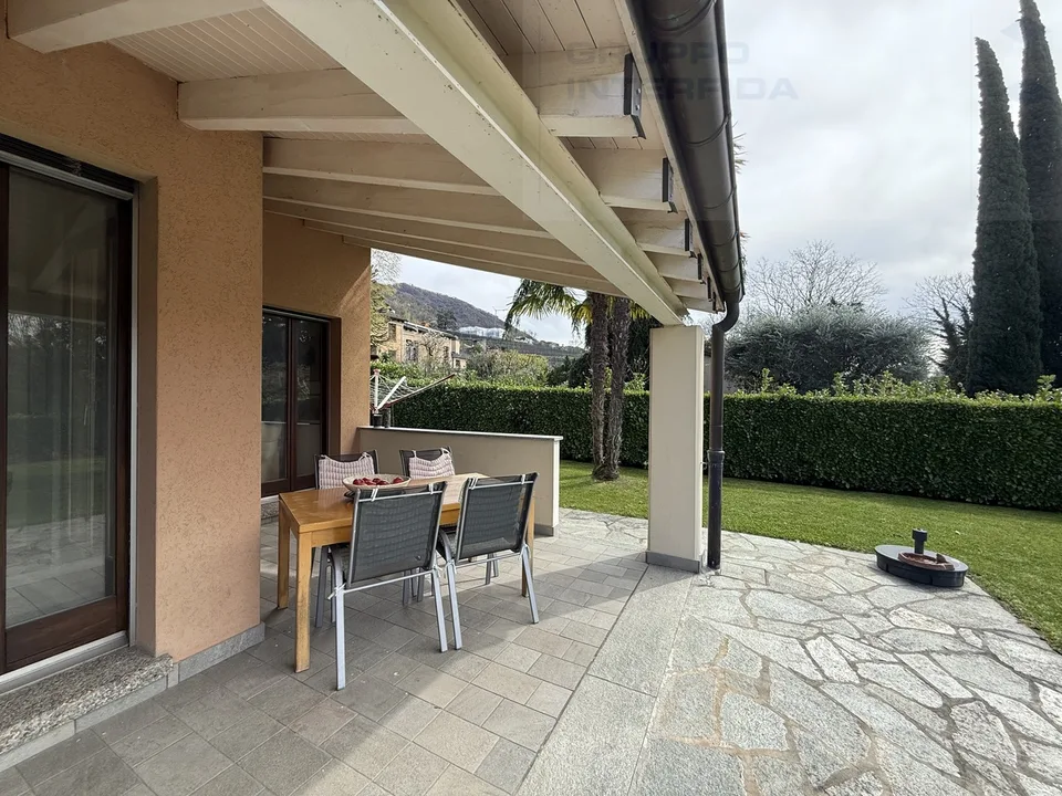 Interessantes Haus mit Garten