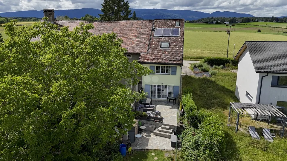 Casa a schiera affascinante con grande giardino e vista aperta – foto 12 di 13