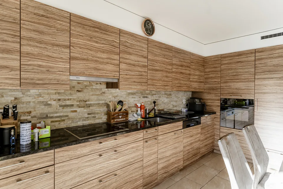 4,5-Zimmer-Wohnung mit Balkon