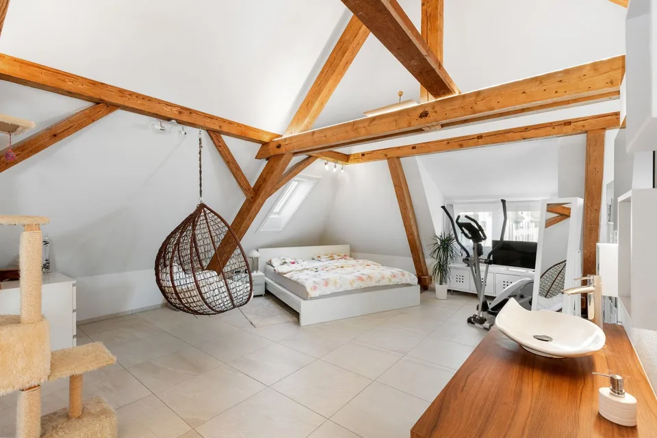 Casa residenziale e commerciale a 8637 Laupen ZH