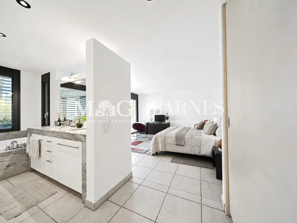 Lugano: Villa signorile con piscina e giardino – Foto 12 von 13