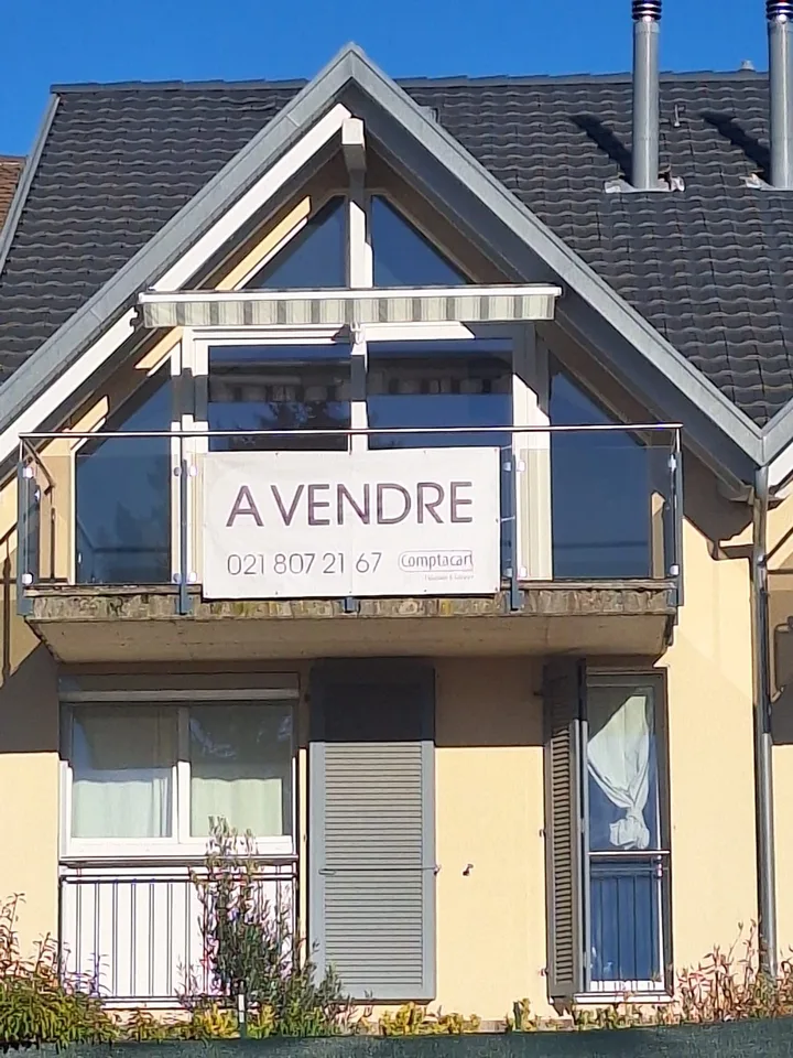 CHARMANT APPARTEMENT AU COEUR DE MONTHEROD