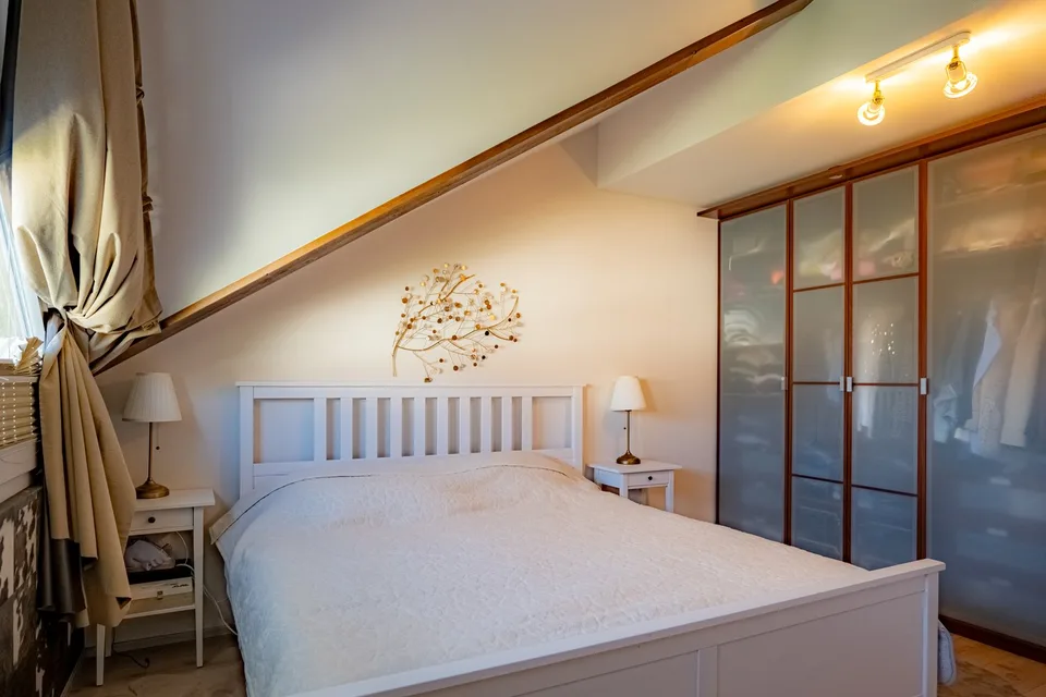 CHARMANT APPARTEMENT AU COEUR DE MONTHEROD