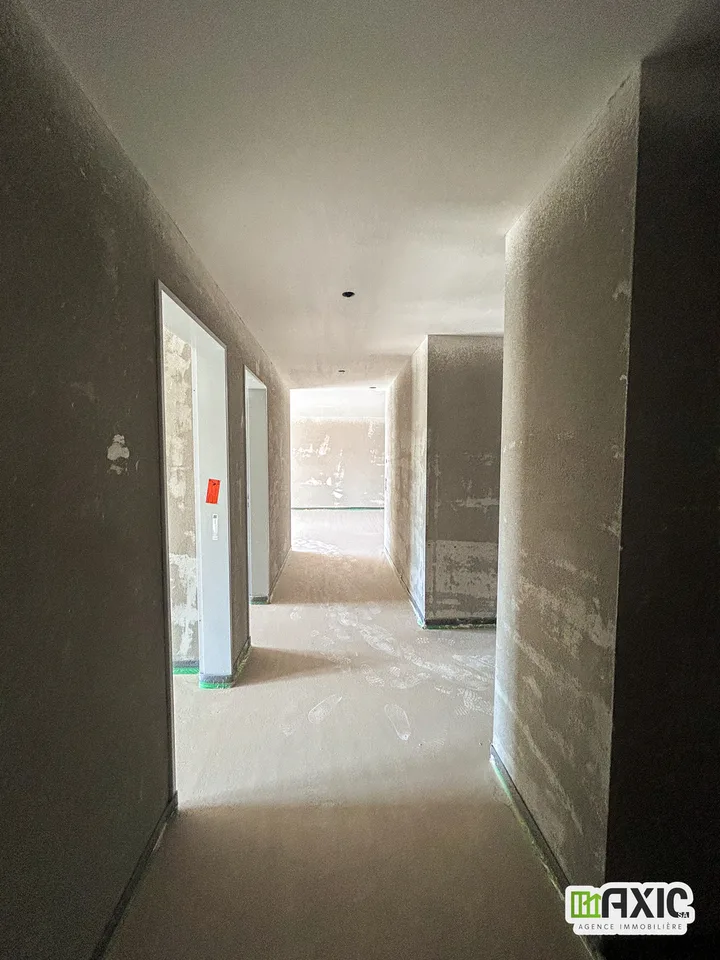 A vendre magnifique 4.5 pièces neuf de haut standing à Delémont – photo 12 sur 13